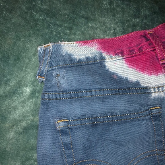 Levi’s slim fit tie dyed shorts - Picture 4 of 7